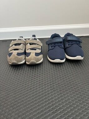 6T boys Navy and Tan Velcro Athletic Shoes